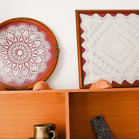 بيت ضيافة Gjiroart Corner *